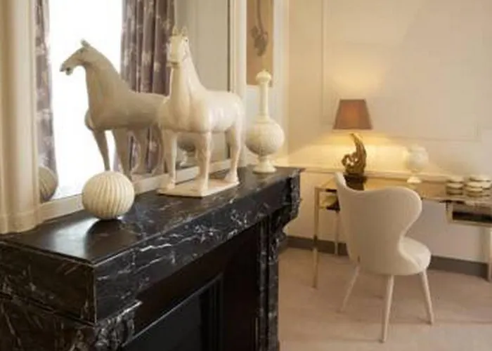 Hotel Le Singulier 3*