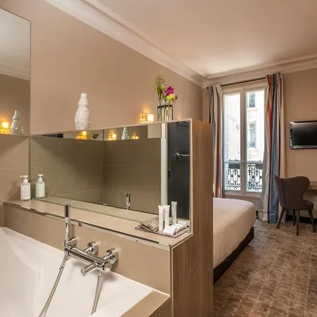 Le Singulier 3* 파리