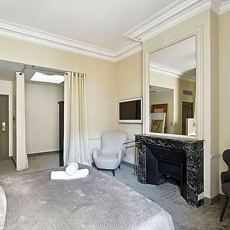 Hotel Le Singulier Paris