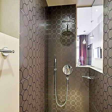 Hotel Le Singulier 3*