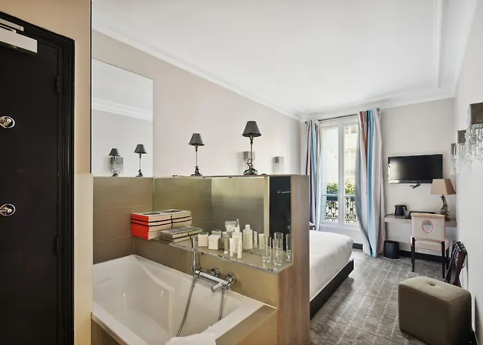 Le Singulier Hotel